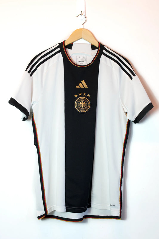 Alemania 2022-23 | Local Jersey Adidas | Talla L Slim Fit | 9/10