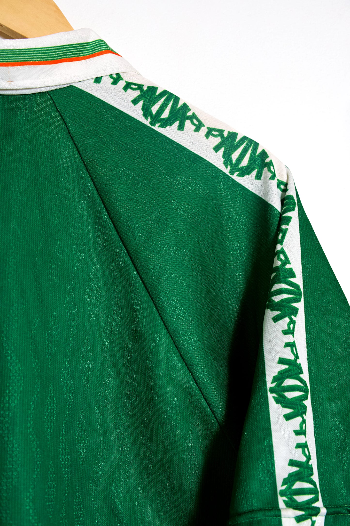 Irlanda 1996-98 Local Jersey Umbro Opel | Talla L | 9/10