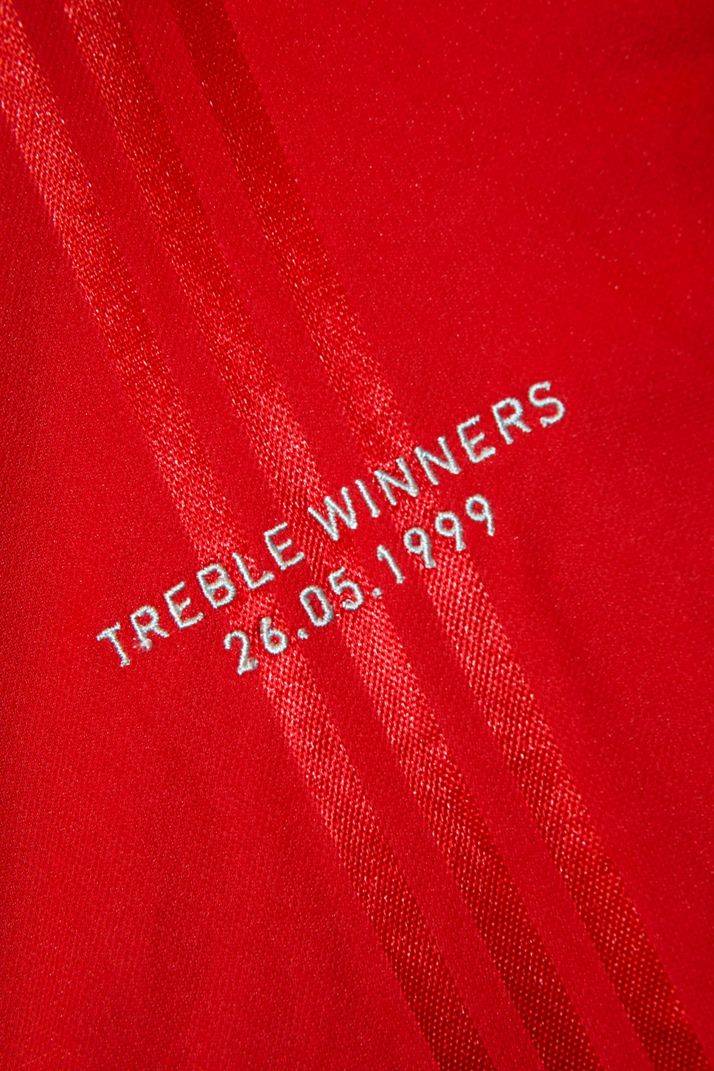 Manchester United | Conmemorativa Triplete 1999 | Jersey Adidas | Talla L | 9/10